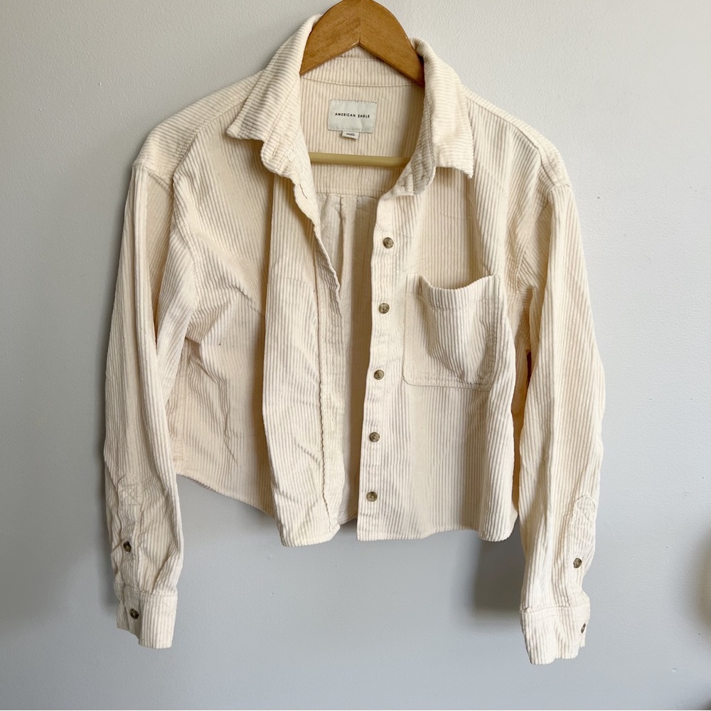 ❤️‍🔥BEACHY CREAM CORDUROY CROP BUTTON UP